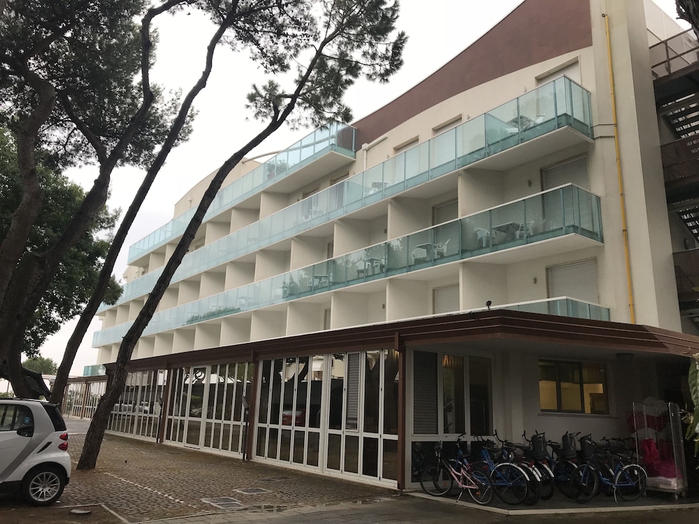 Park Hotel Ermitage 2/67