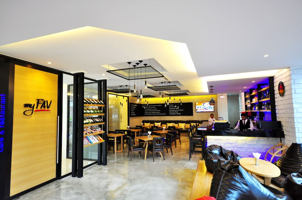 Parinda Hotel 2/41