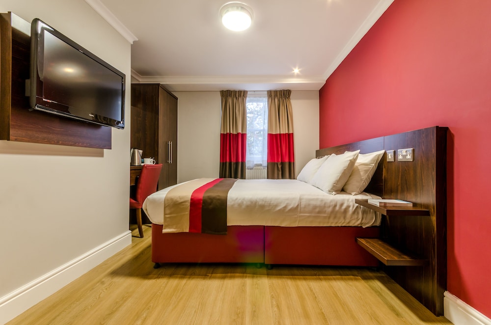 Royal Cambridge Hotel 27/61