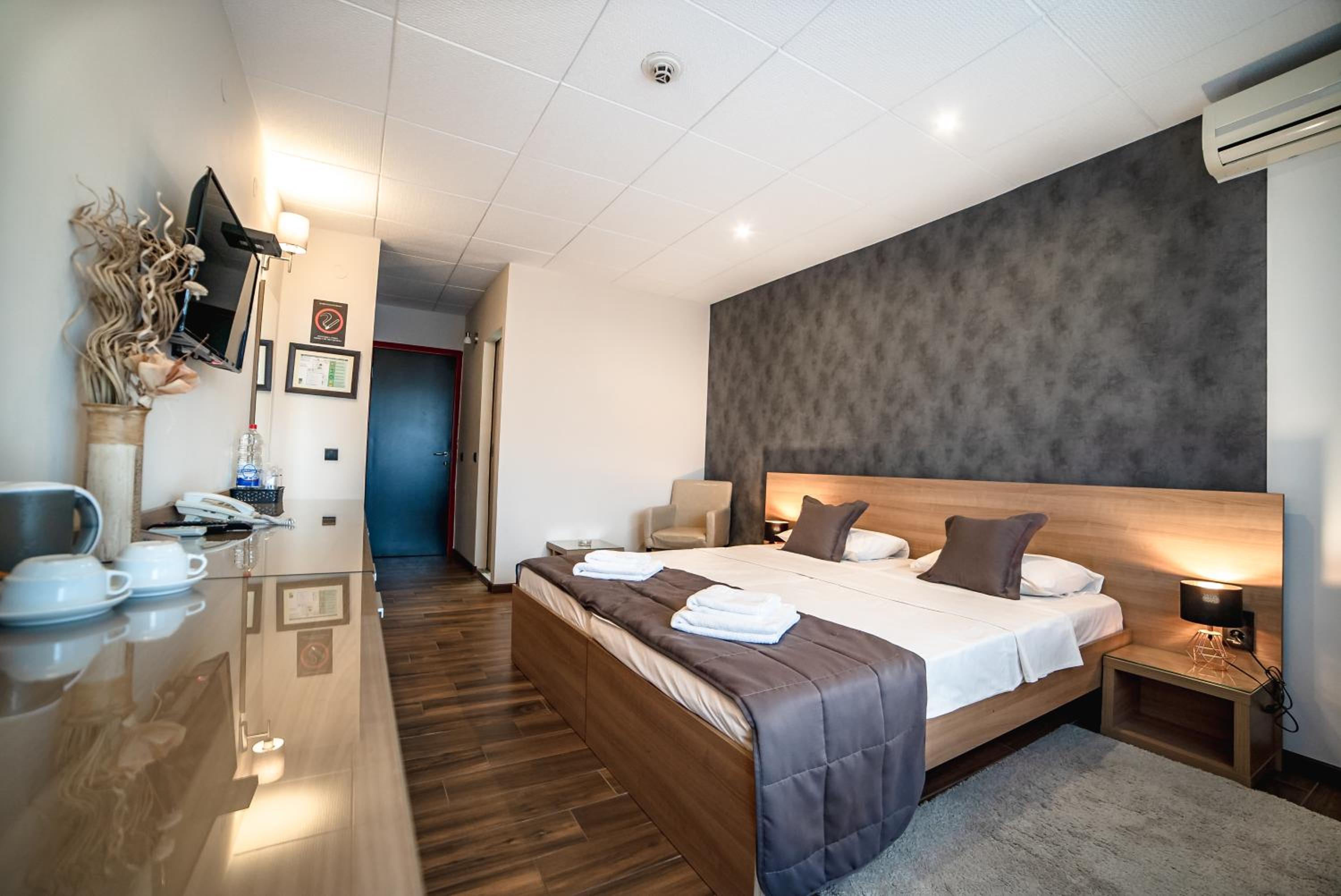Novi Sad Hotel 15/54