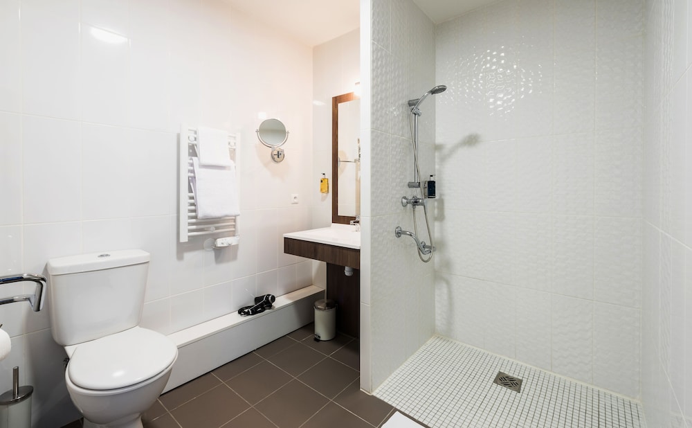 Teneo Apparthotel Talence Espeleta 8/28