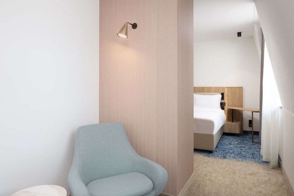 Courtyard By Marriott Cluj-Napoca Downtown 24/46