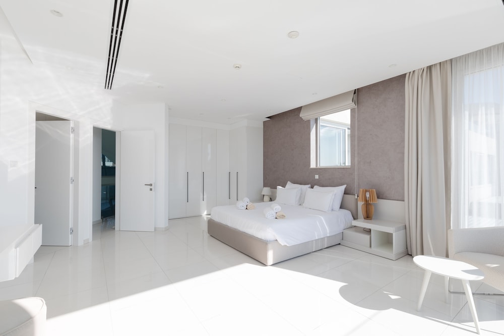 Glory Elite Luxury Home 10/50