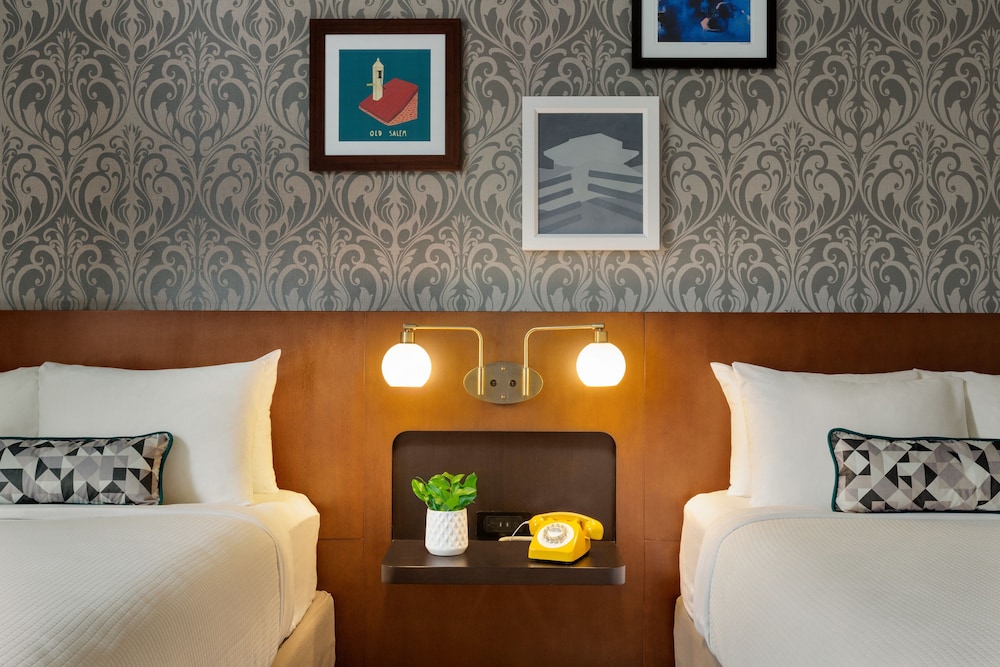 Hotel Indigo Winston Salem Downtown 16/61