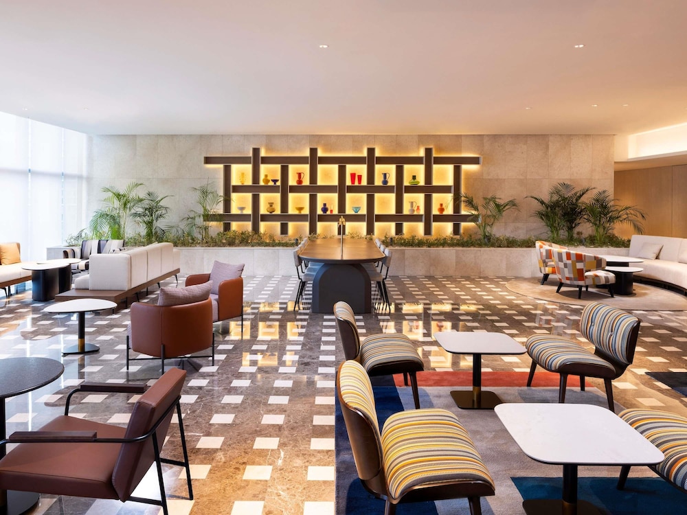 Mercure Ambassador Seoul Magok 55/67