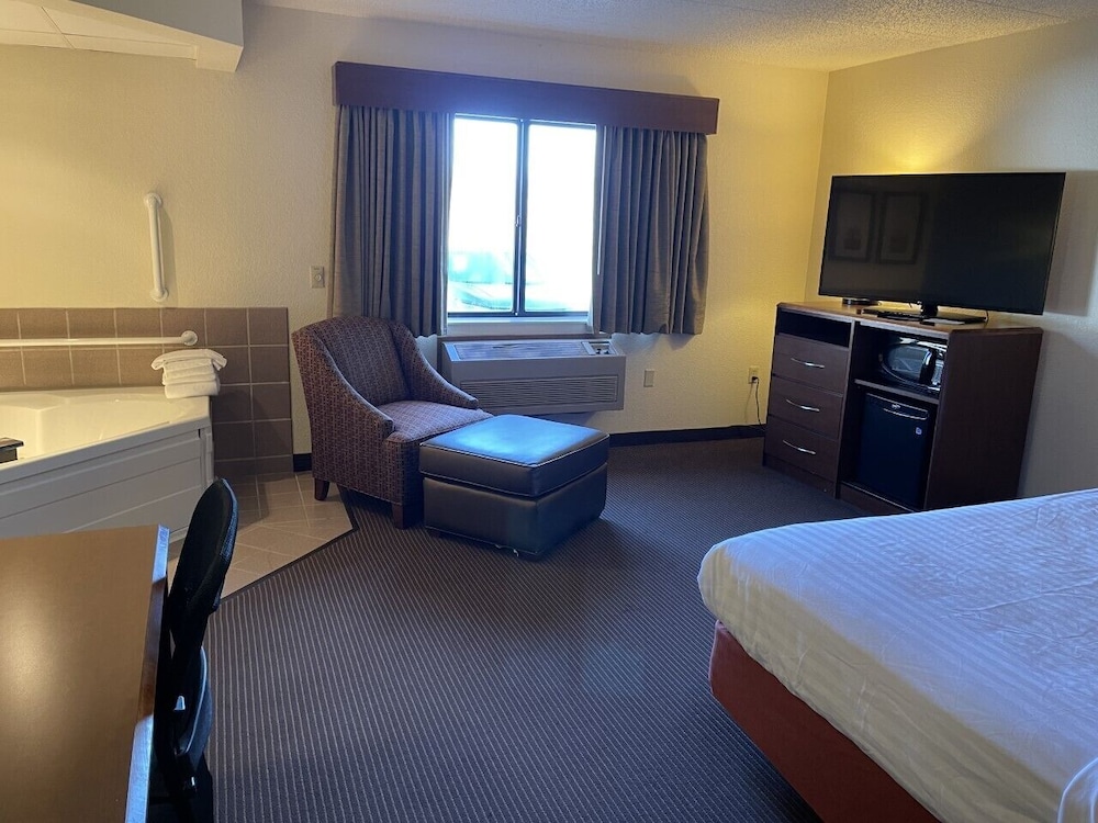 جناح استوديو بسرير كينج، Americinn By Wyndham Minocqua 2/4