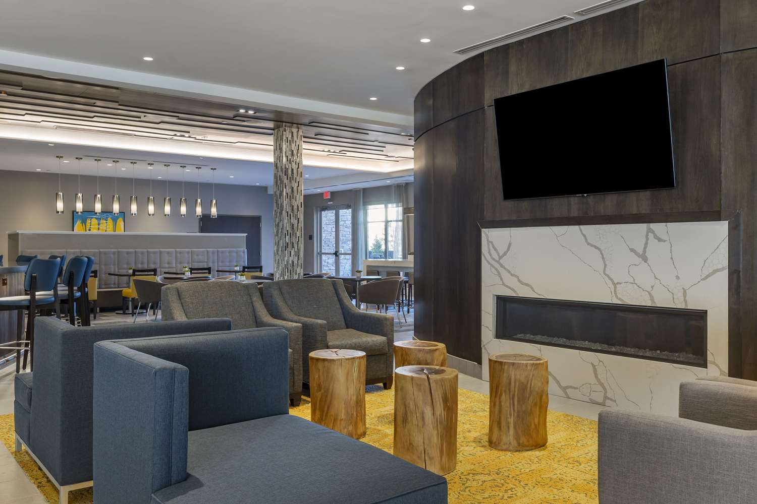 Cambria Hotel Manchester South Windsor 35/38