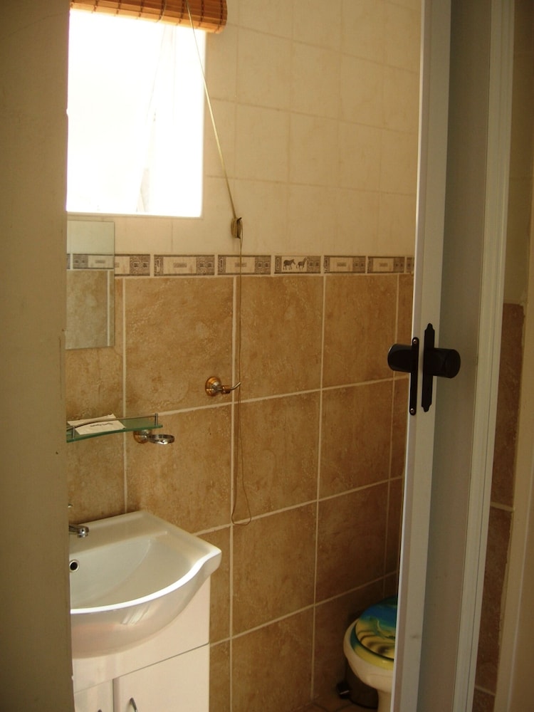 Gold Reef Place 27/30