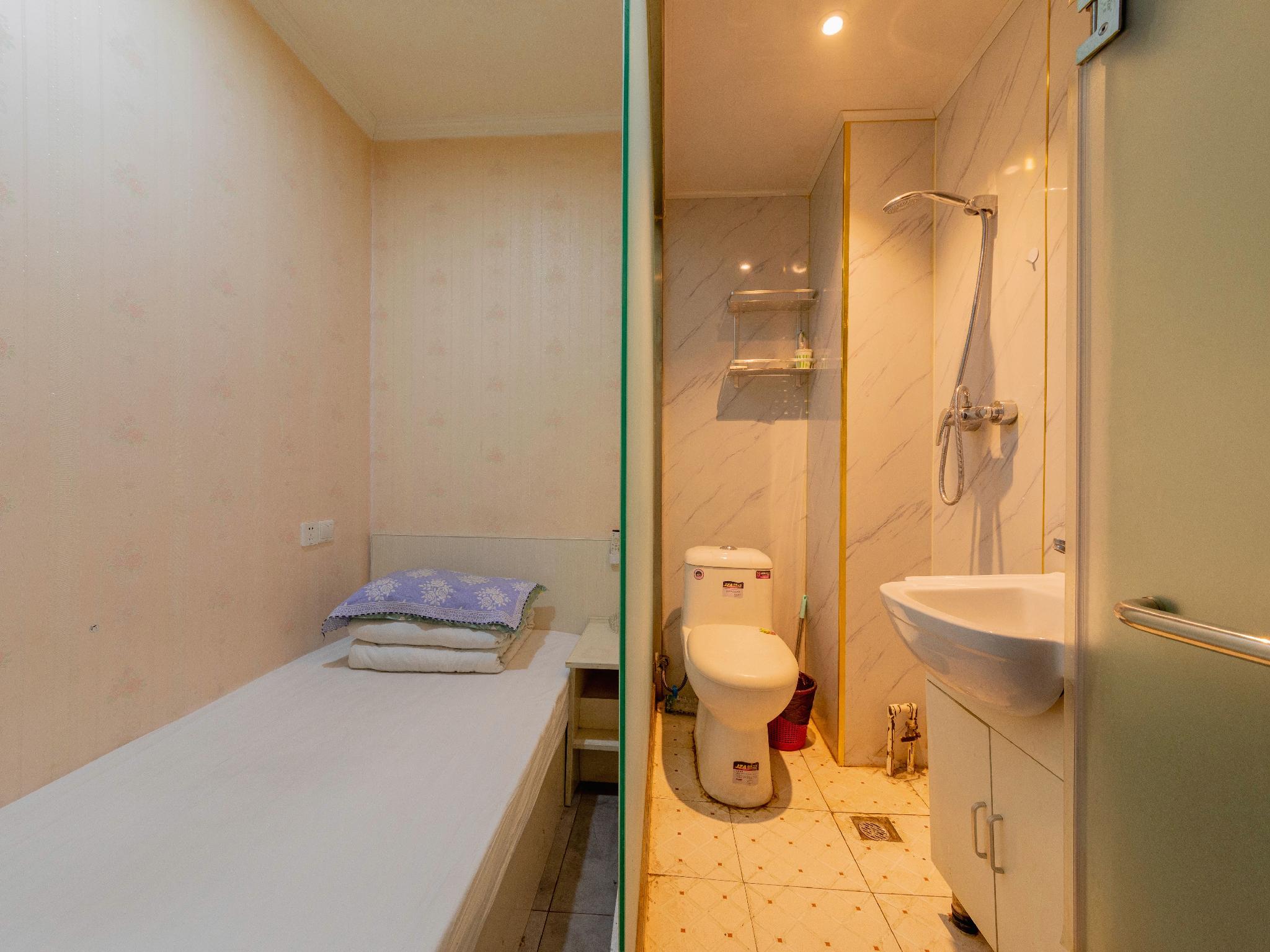 Yuyuan Hotel 42/43
