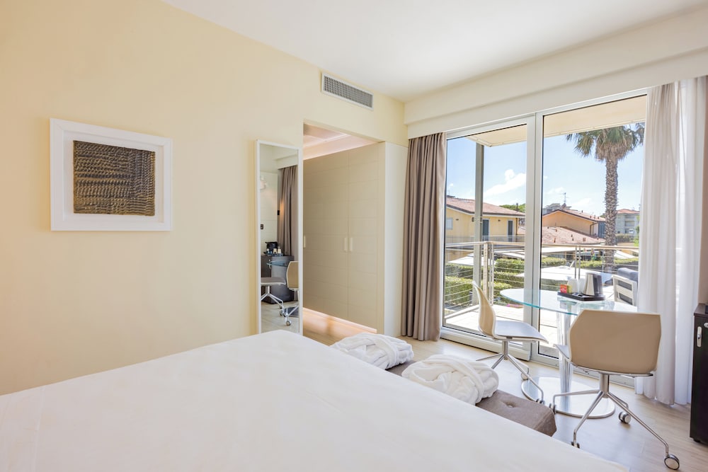 Hotel Viareggio 15/31