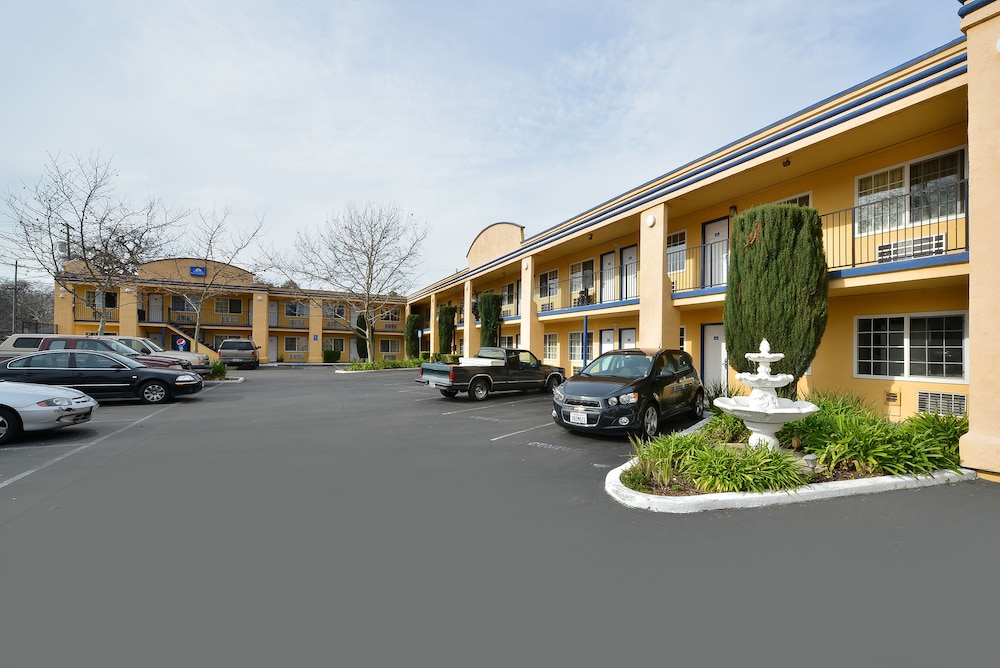 Americas Best Value Inn Chico 3/30