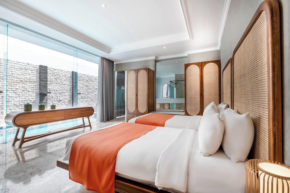 VILLA, TWIN BEDS, PRIVATE POOL