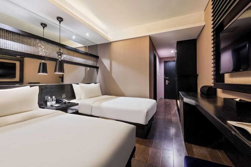 Orange Crystal Hotel (North the Bund East Daming Road) 22/59
