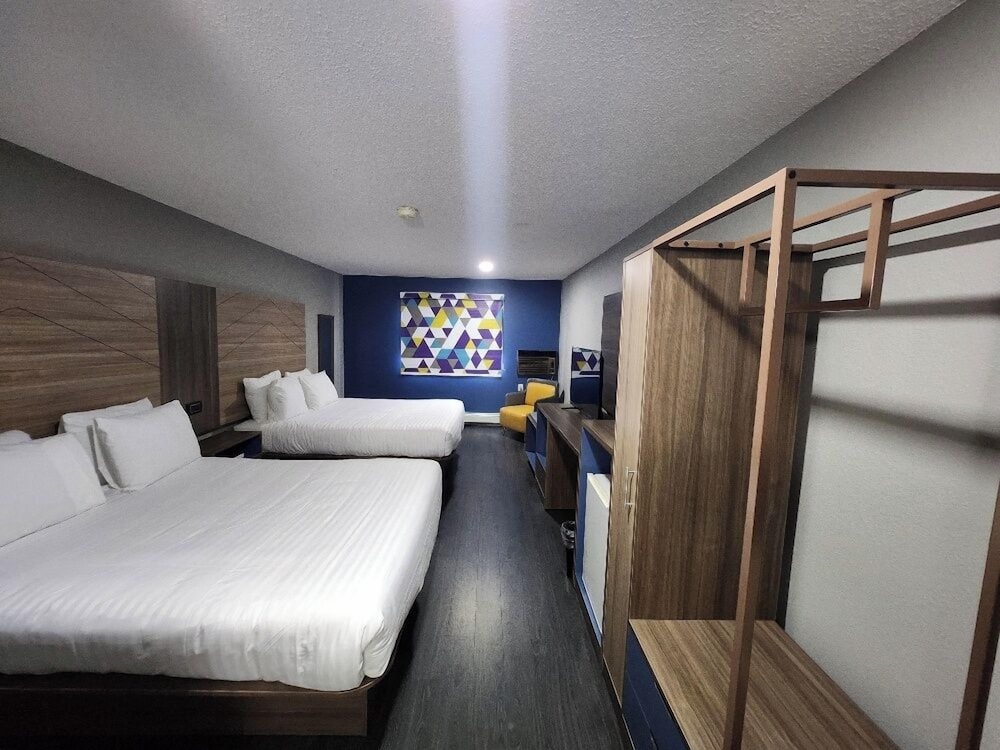Super 8 by Wyndham Hayward WI 24/60