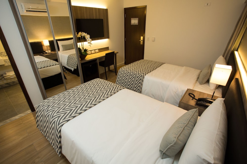 STANDARD, TWIN BEDS
