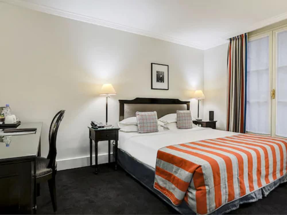 Hotel Royal Saint Honore 22/60