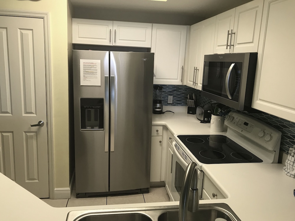 Celadon: Unit 102 by Forehand Rentals 29/37