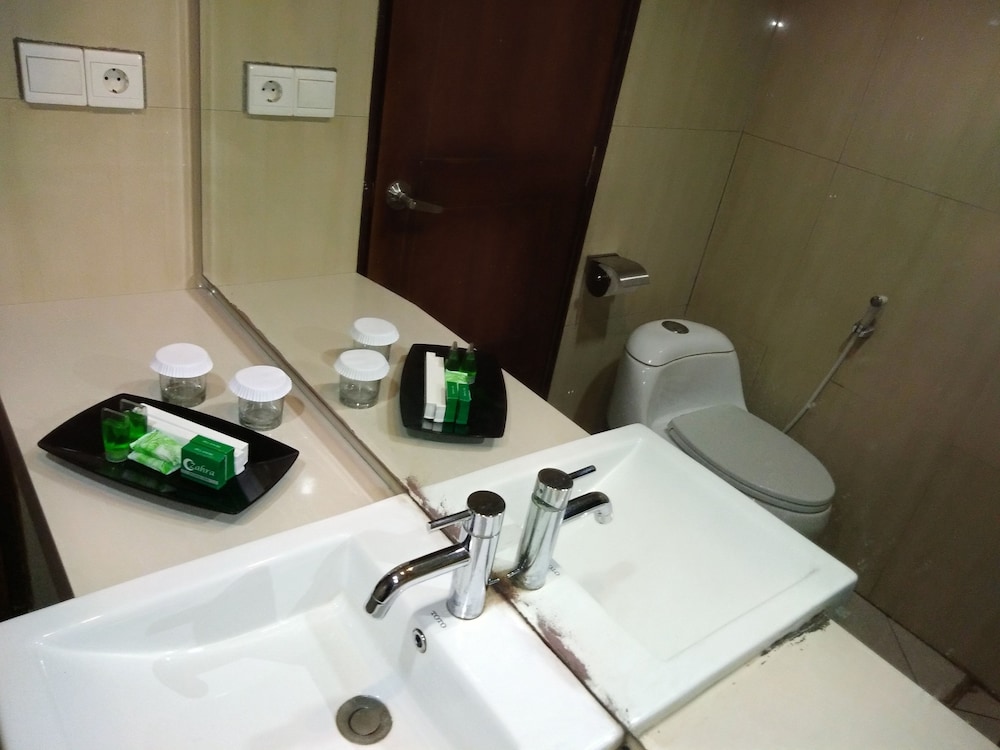 Zahra Syariah Hotel Kendari 49/59