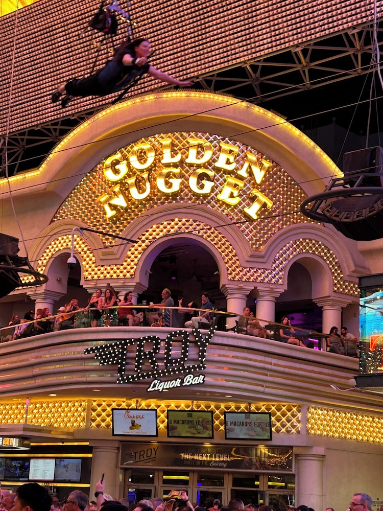 Golden Nugget Las Vegas Hotel and Casino 6/50