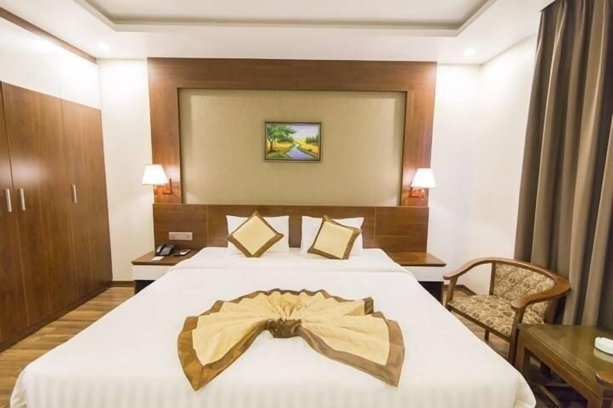 SUPERIOR, DOUBLE BED