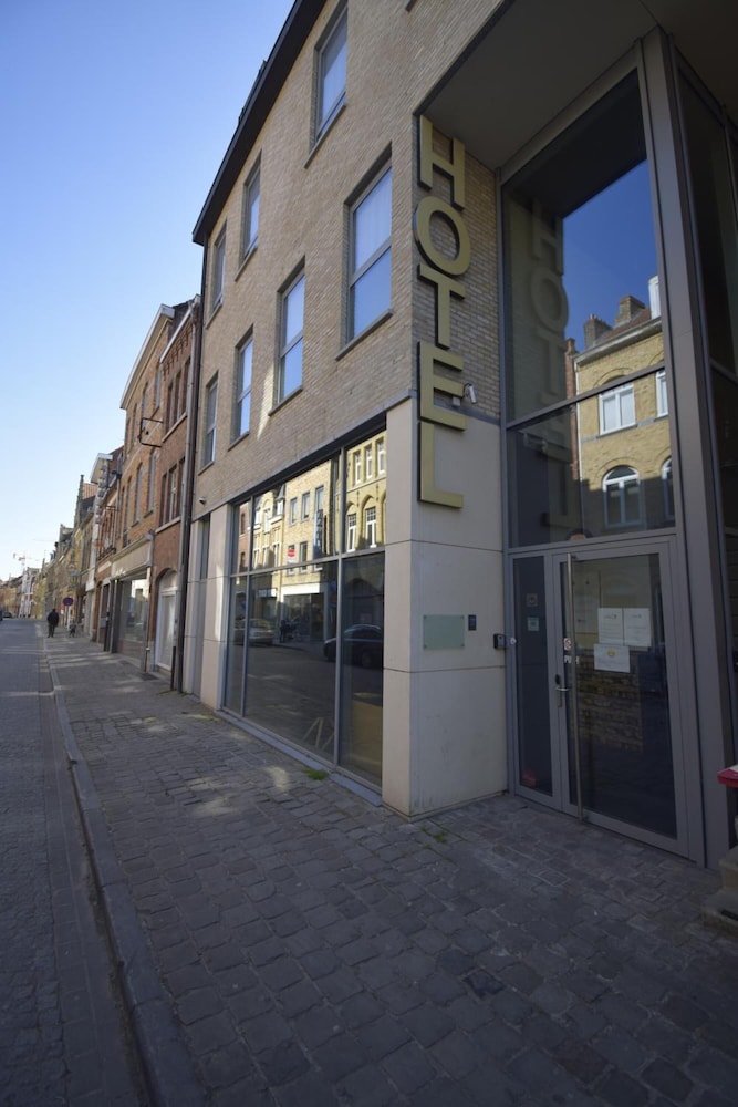 Hotel O Ieper 33/43