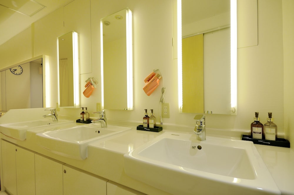 Spa &amp; Capsule Hotel GrandPark-Inn Kitasenju - Caters to Men 46/50