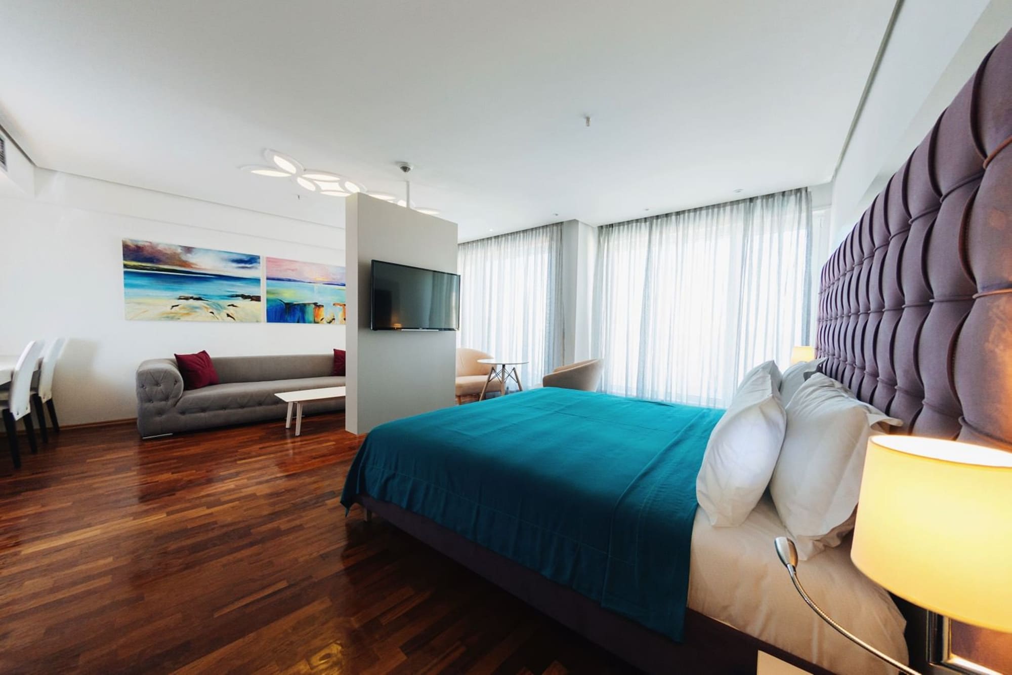 JUNIOR SUITE, SEA VIEW, BATHTUB