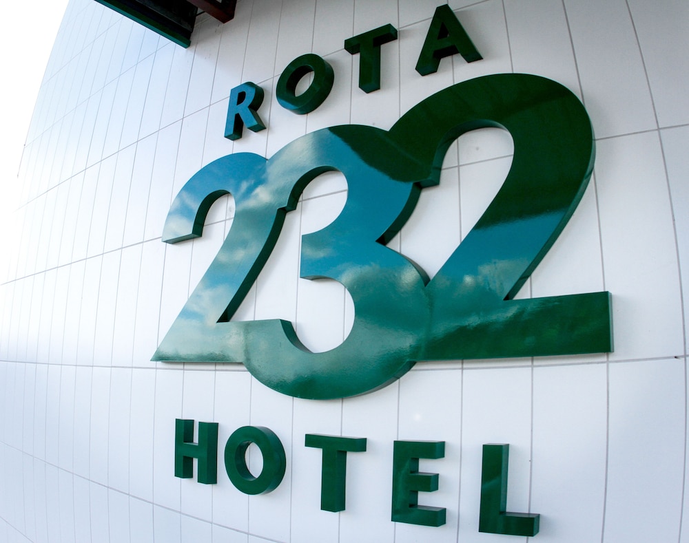 Rota 232 Hotel 1/25