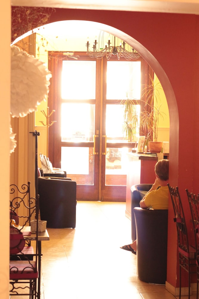 Hotel Des Arts 35/50