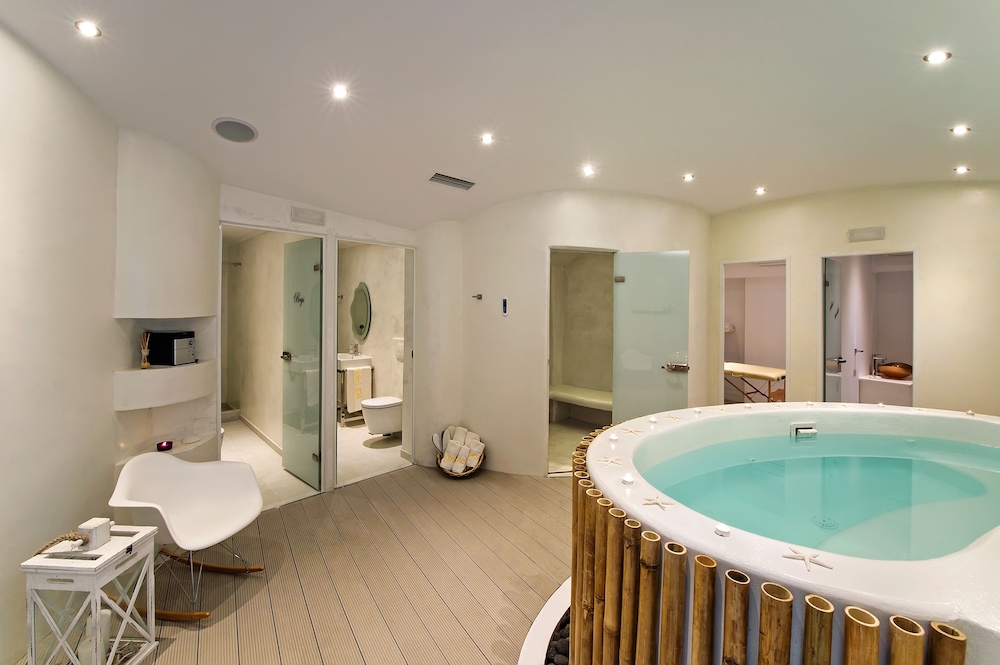 Ira Hotel Spa 23/54