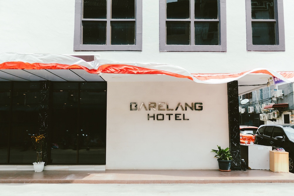 Barelang Hotel 3/51
