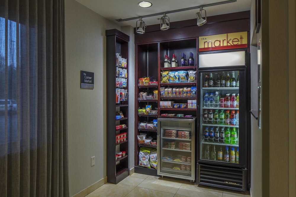 Fairfield Inn Suites By Marriott Venice 36/40