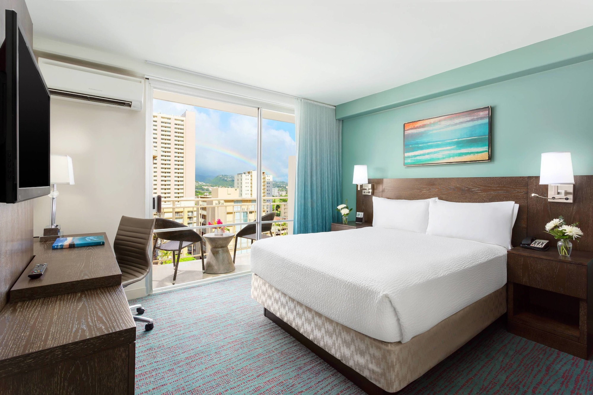 STUDIO, QUEEN BED, BALCONY
