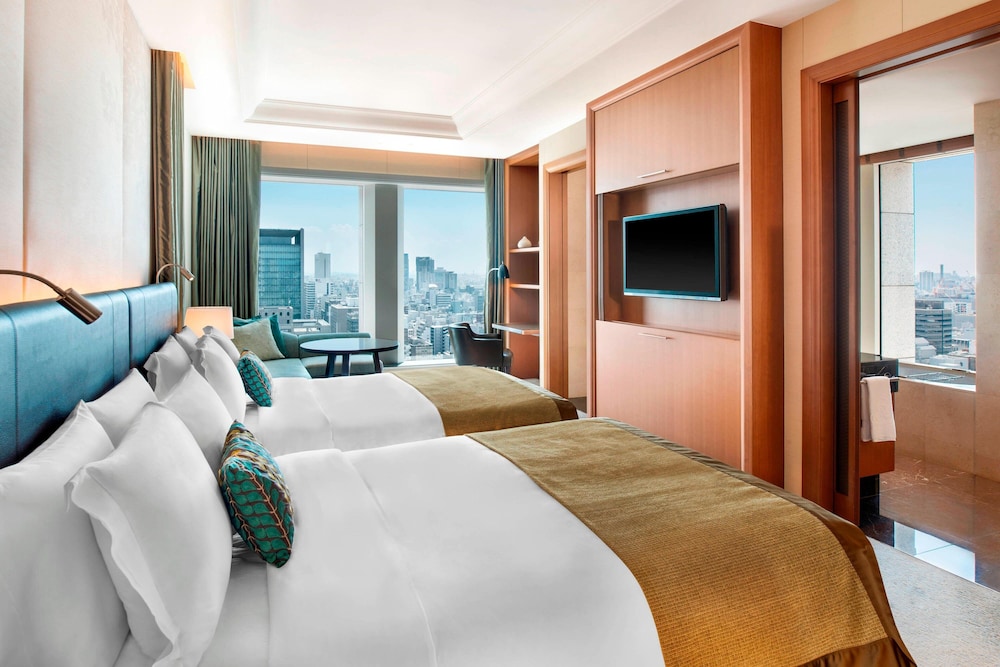 The St. Regis Osaka 16/65