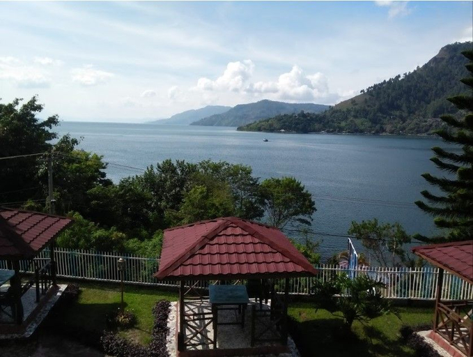 Hermina Hotel Parapat 10/11