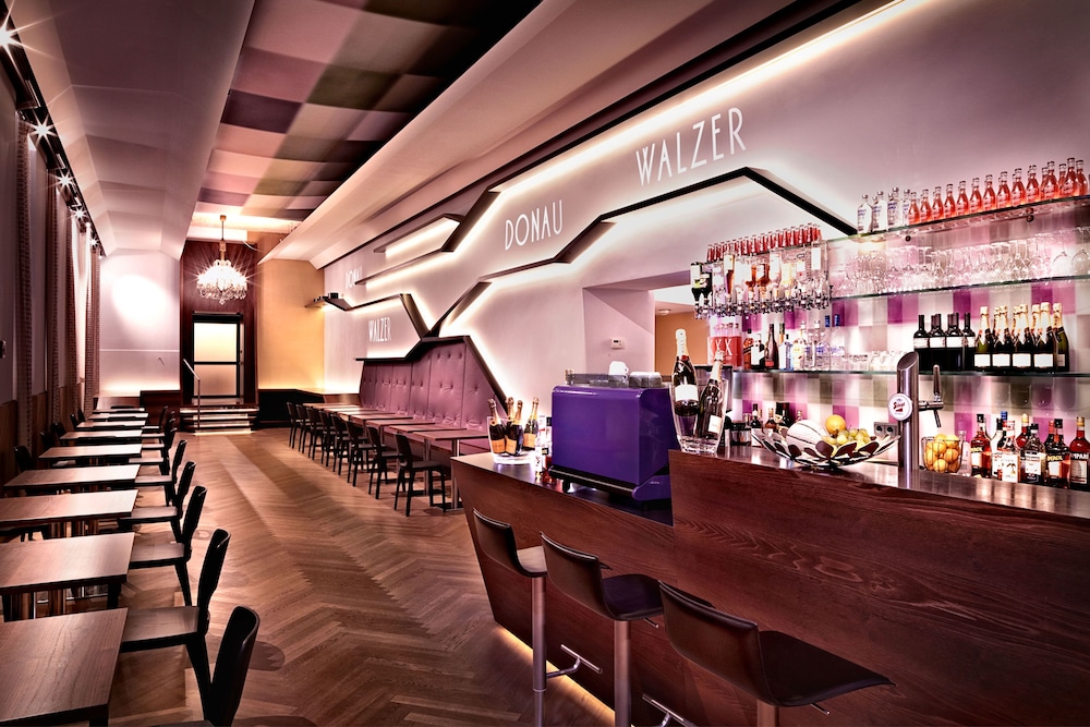 Boutique Hotel Donauwalzer 59/76