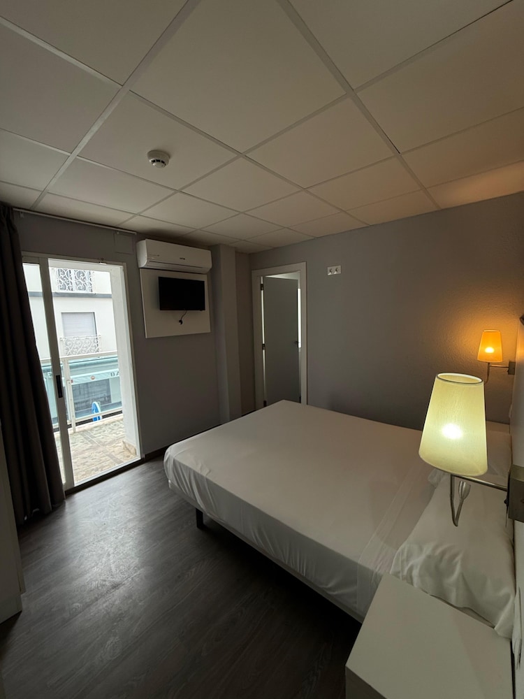 Hostal Boutique Benidorm Blue Beach 8/36
