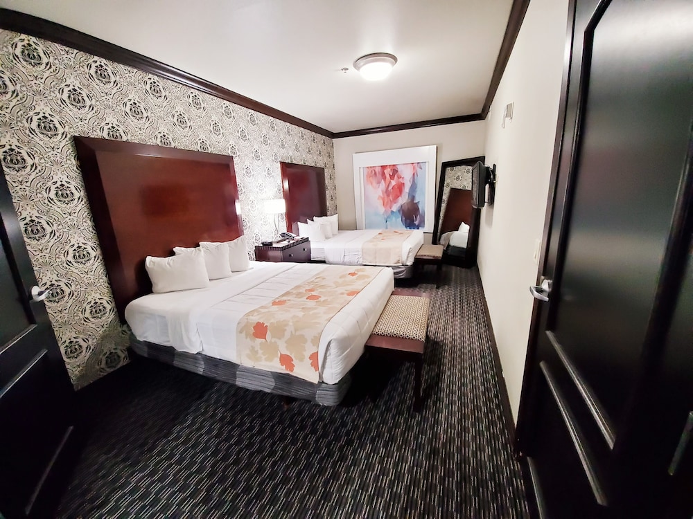 Hawthorn Suites by Wyndham Lubbock 34/92