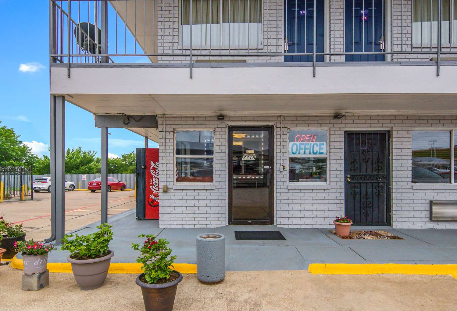 Knights Inn North Richland Hills 23/28