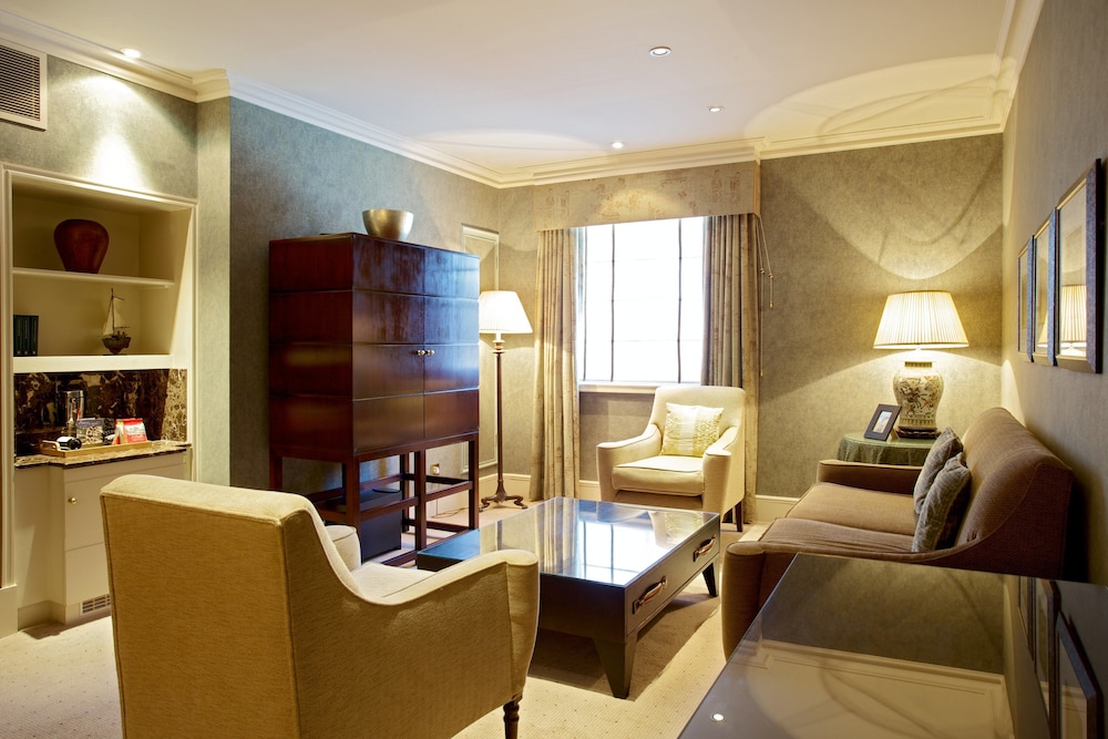 Chester Grosvenor And Spa 35/50