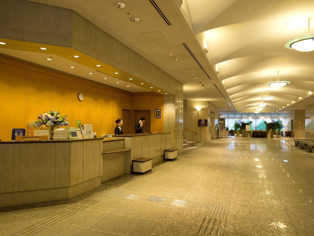 Toshi Center Hotel 9/65