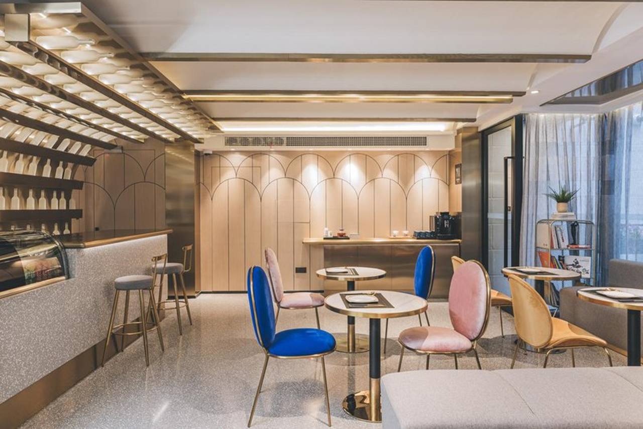 Atour Light Hotel (The Bund, Nanjing East Road) 24/28