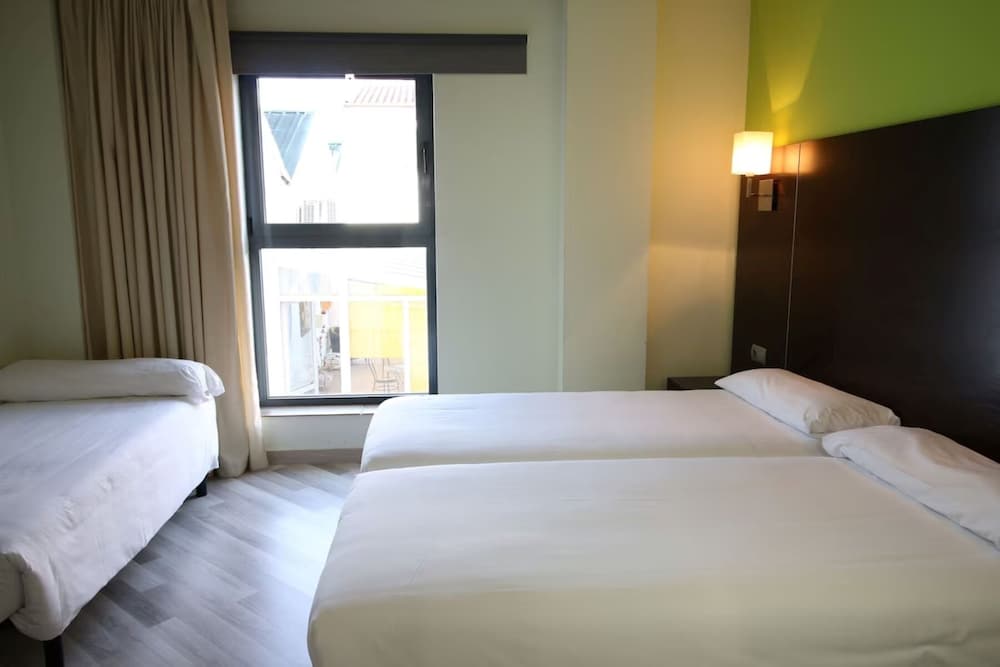 Hotel Cardena 55/68