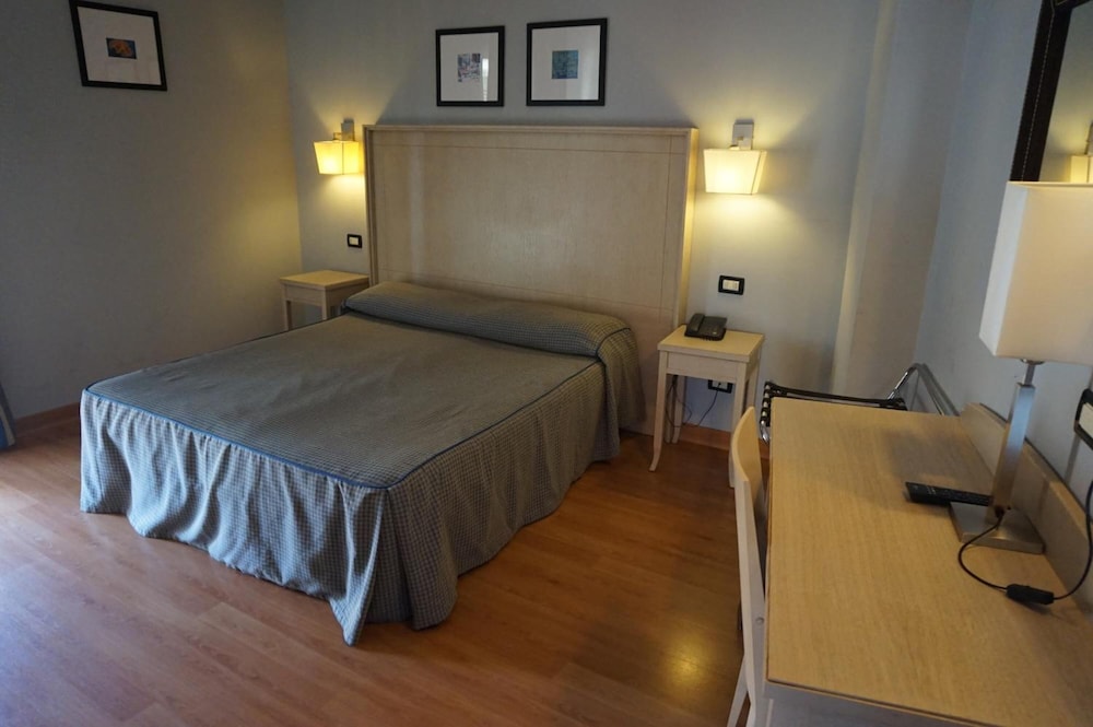Hotel Taormina Roma 21/56