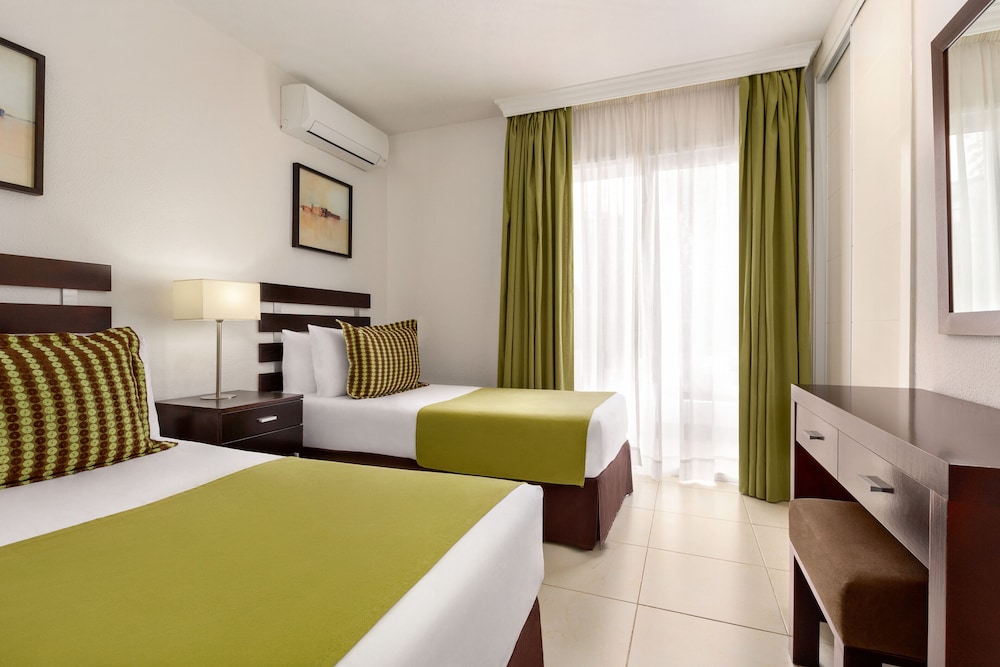Wyndham Residences Golf del Sur 23/82