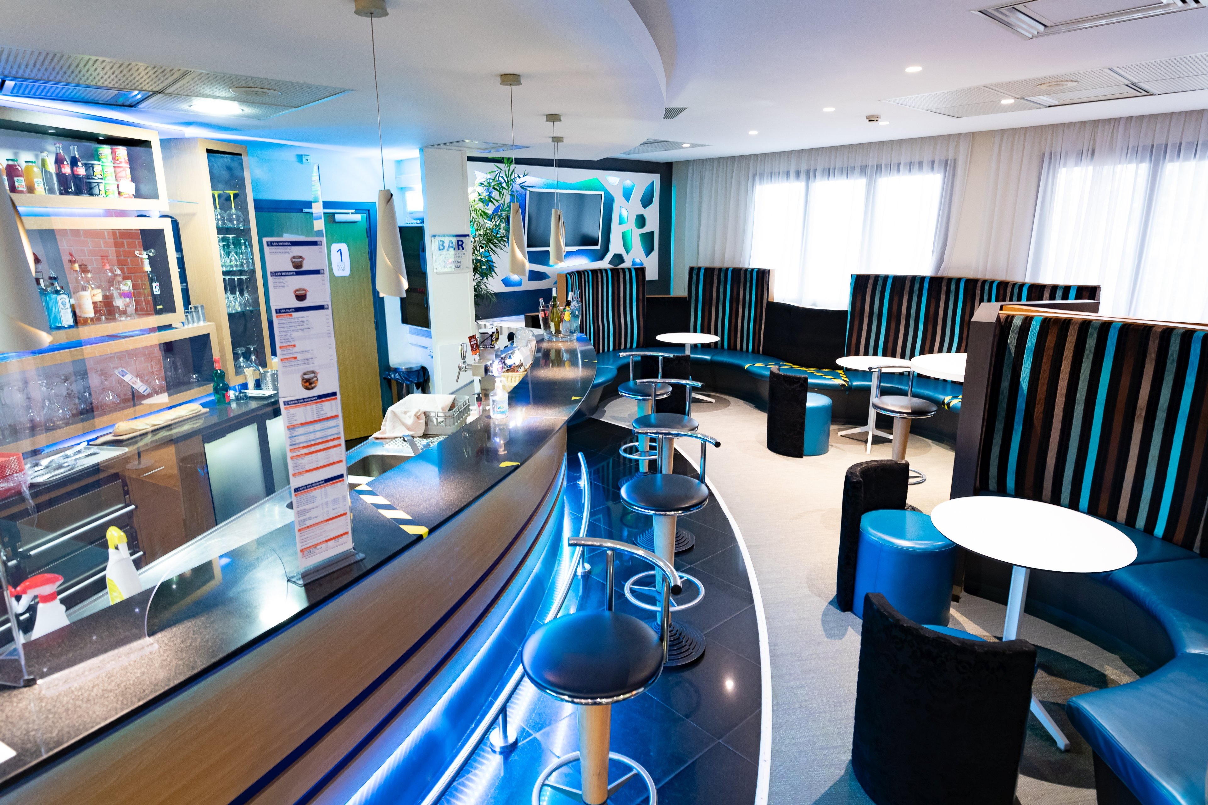 HOLIDAY INN EXPRESS ARRAS 43/78