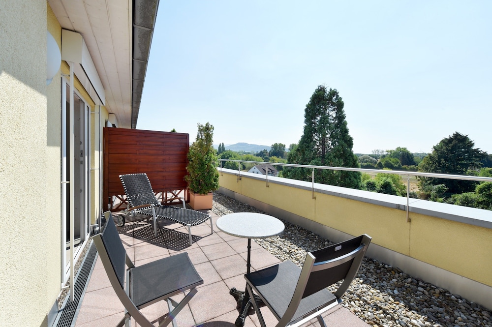 Hotel Hirschen in Freiburg-Lehen 32/43