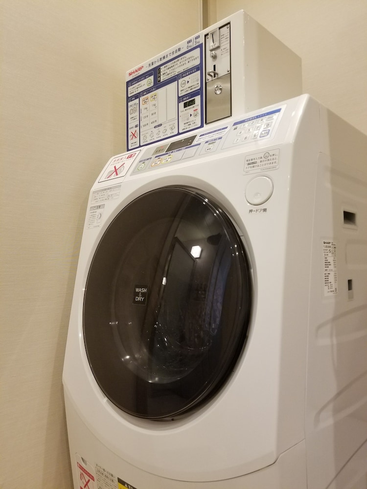 Glansit Akihabara Comfort Capsule Hotel 8/22