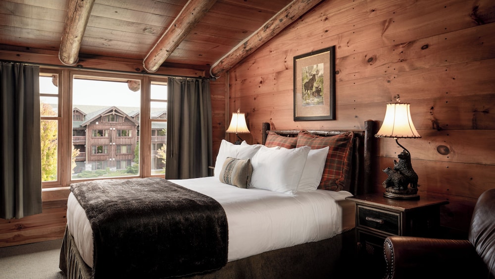 Whiteface Lodge 30/80