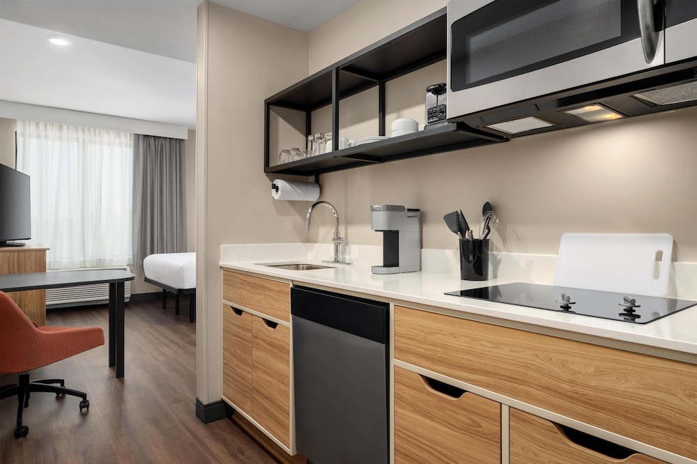 LivSmart Studios by Hilton Columbia Greystone 40/41